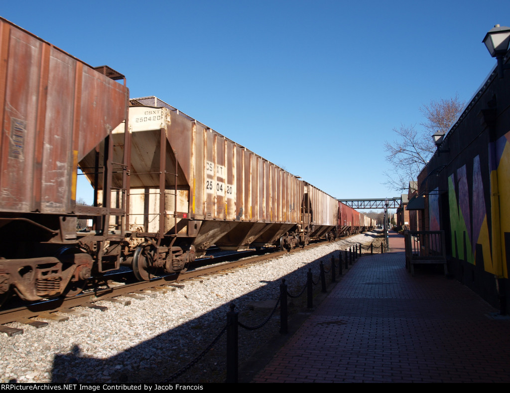 CSXT 250420